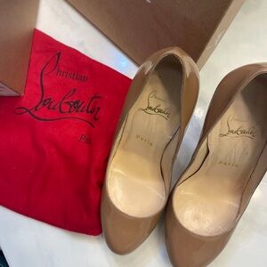 Christian Louboutin Bianca Camel #38
